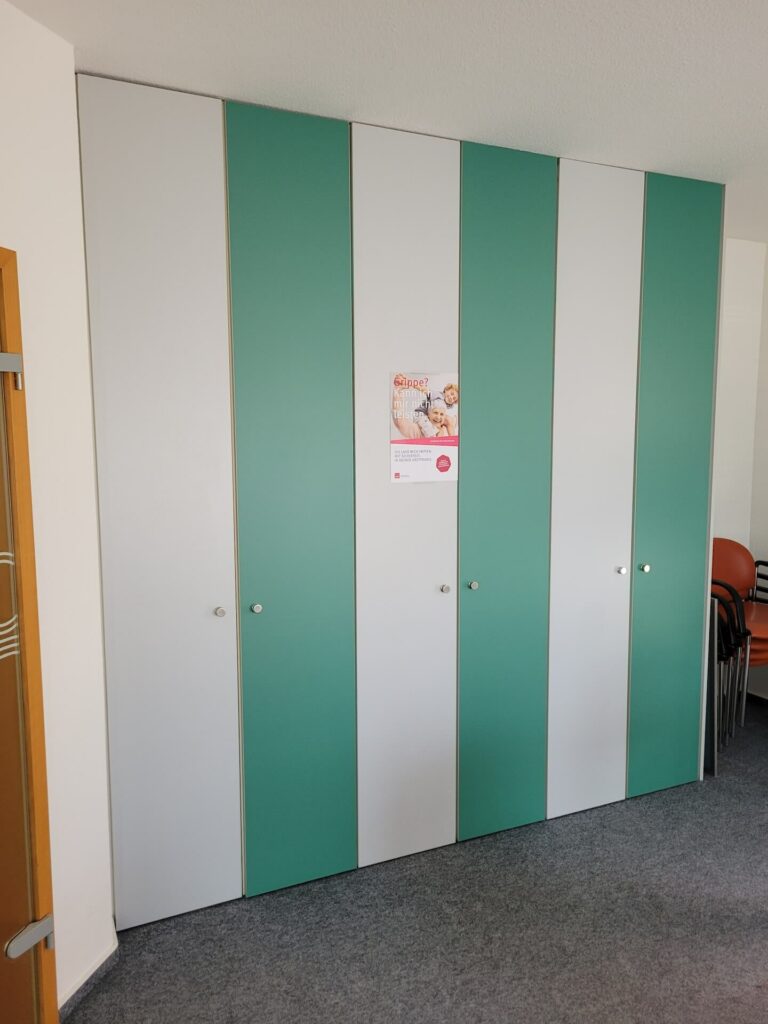 Dr Fuell - Schrankbeschriftung