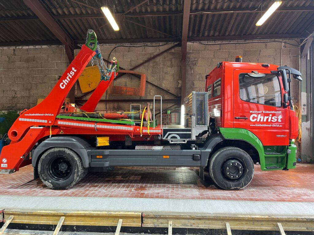 Christ Containerfahrzeug